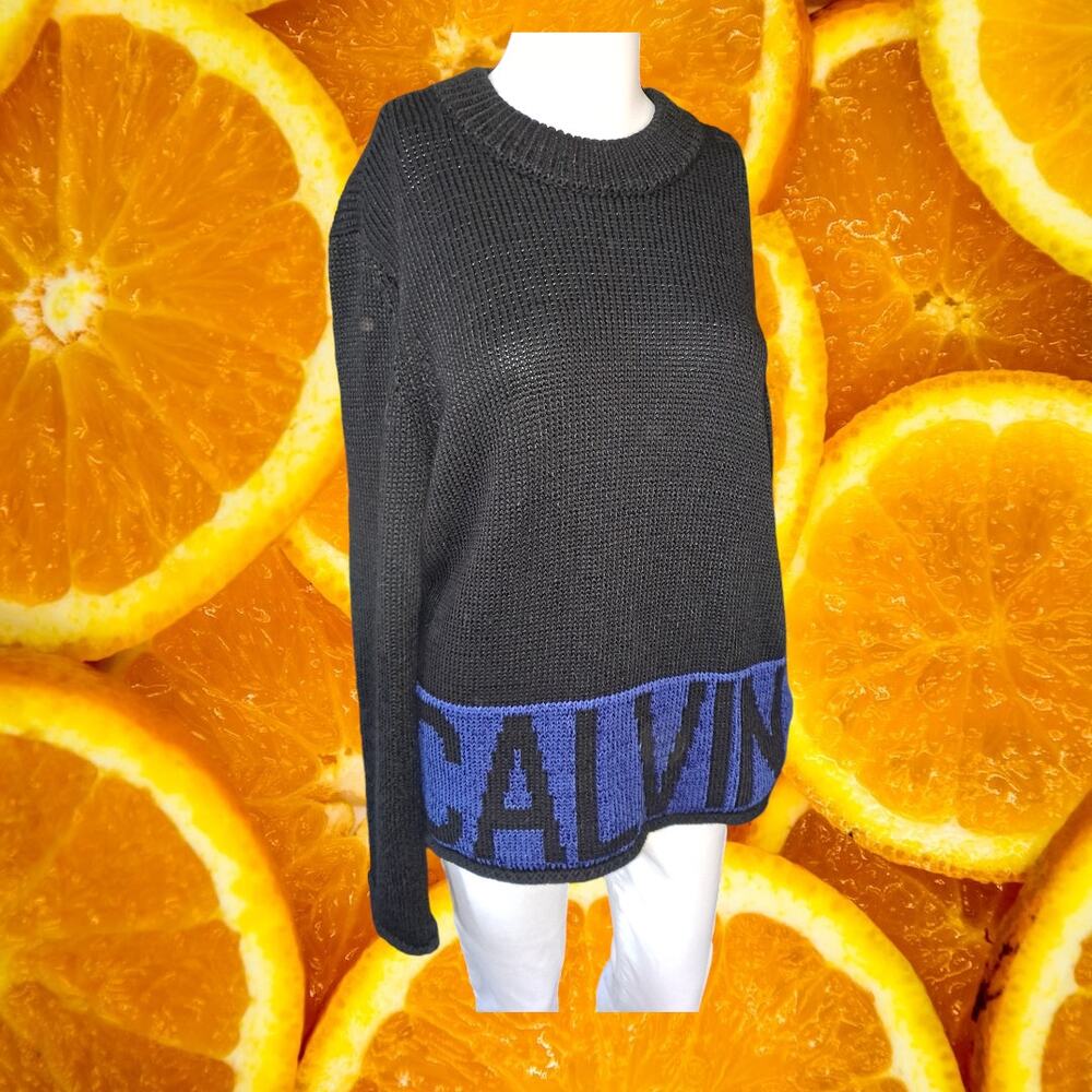 Calvin Klein Jeans Heavyweight Black and Blue Sweater Size‎ Large